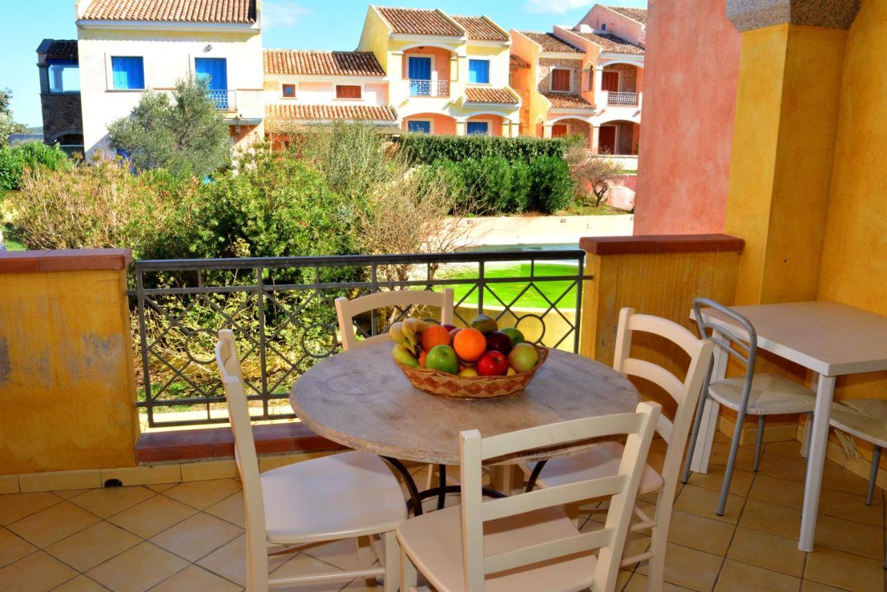 Appartamenti Residence Zodiaco Porto Pozzo Εξωτερικό φωτογραφία